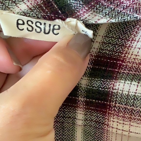 NWOT Flannel  Top by Essue 🤩🤩🤩 - Picture 2 of 7